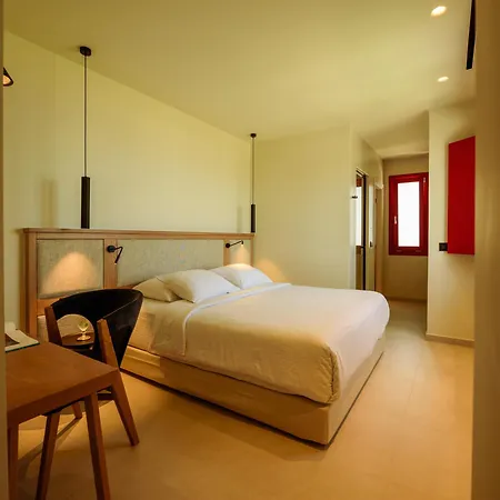 11:11 By Potnia Hotel *